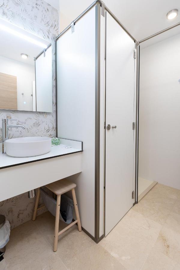 Travel Habitat La Marina Real Leilighet Valencia Eksteriør bilde